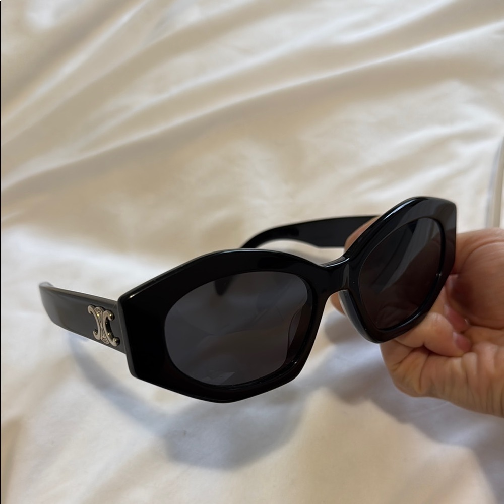 Black Designer Sunglasses